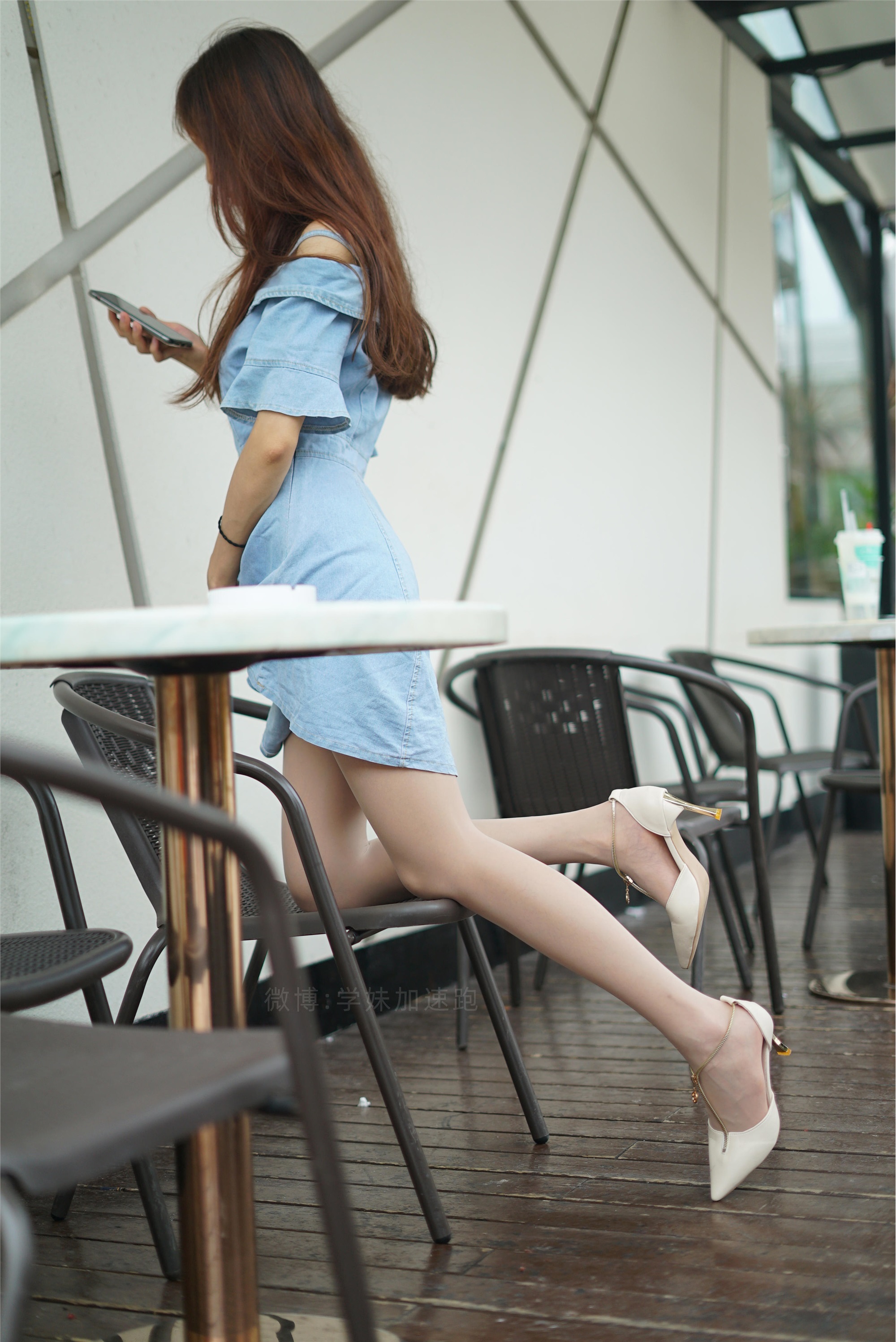 学妹加速跑 XM056《夏日大长腿-盘盘》